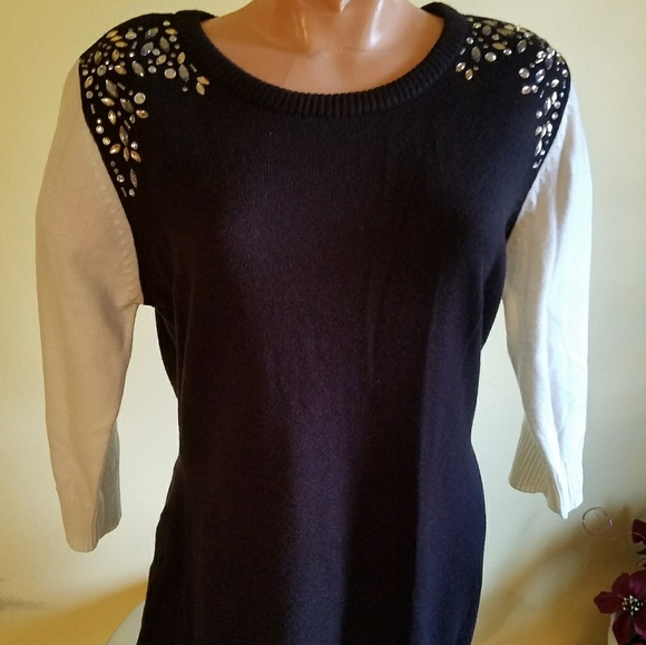 DRESS - Picture 1 of 1